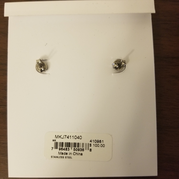 Michael Kors shirt and Earrings BUNDLE - Picture 6 of 6